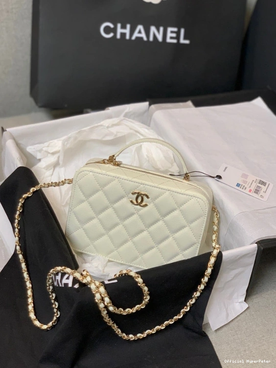 HyperPeter VANITY CHANEL CASE 0818